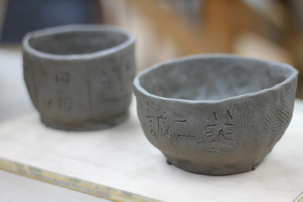 手びねりの陶器