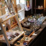 ちいさな硝子の本の博物館・内観