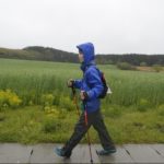 衣類は温かいものを