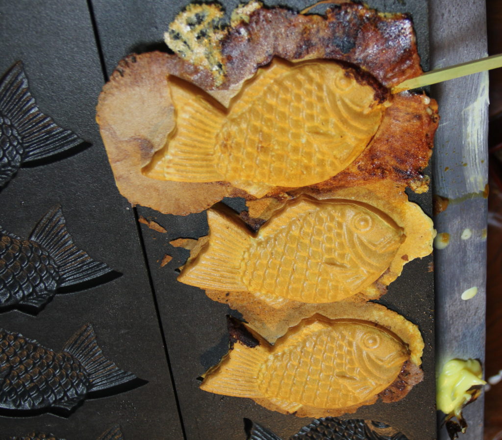 たい焼きを6つ作れます