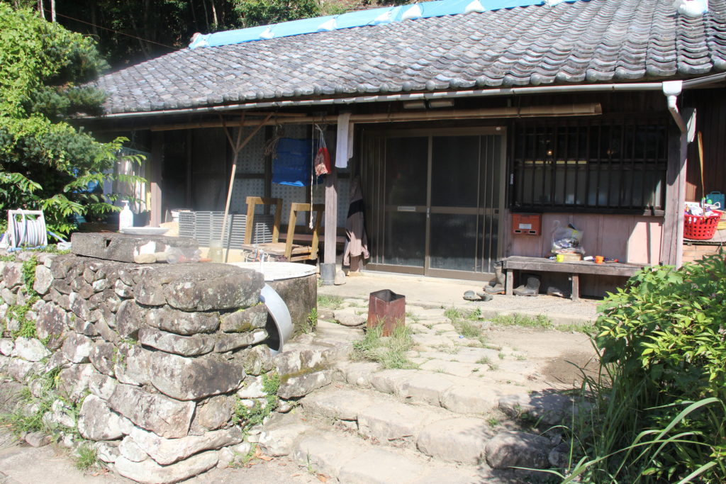 株式会社あがらと