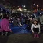 戸塚十ノ区あじさい公園で休憩する人たち