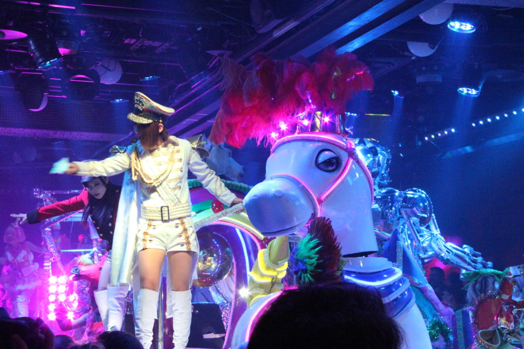 ロボットレストラン